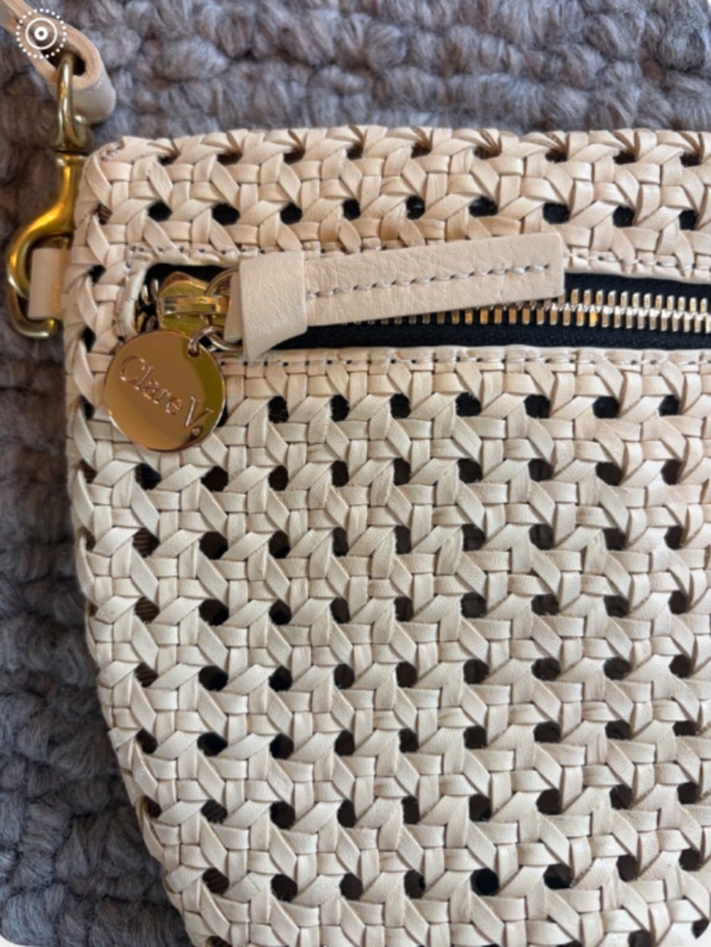 Clare V Cream Grande Fanny Bag Like new! - Picture 3 of 5